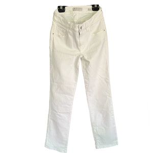 GUESS Retro Pencil Straight Jeans